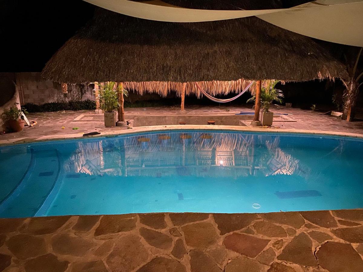 Lote 44 Guesthouse El Zonte Buitenkant foto